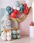 Balloon Garland To-Go in Holly Jolly