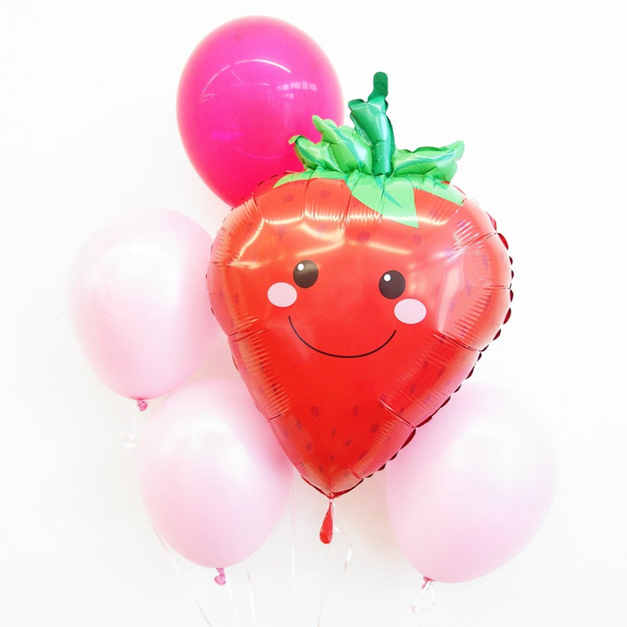 smiling strawberry pink balloon bundle