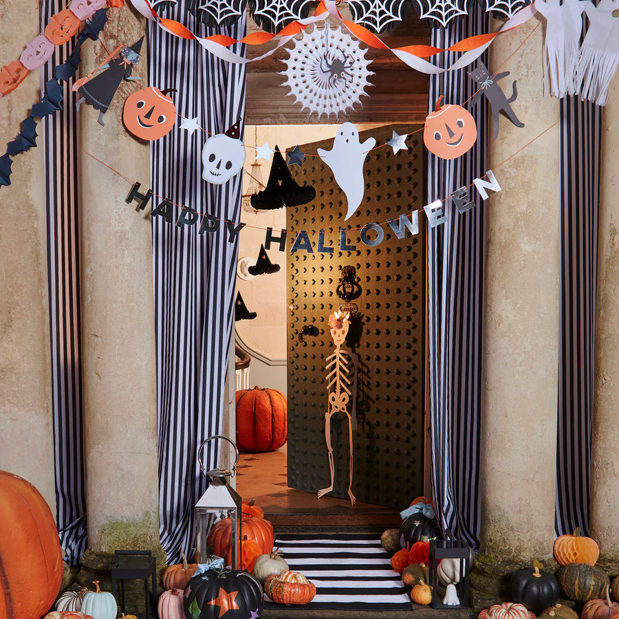 It's Halloween Party Garland Set