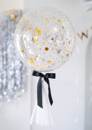 Bubble & Bow - NYE Balloon