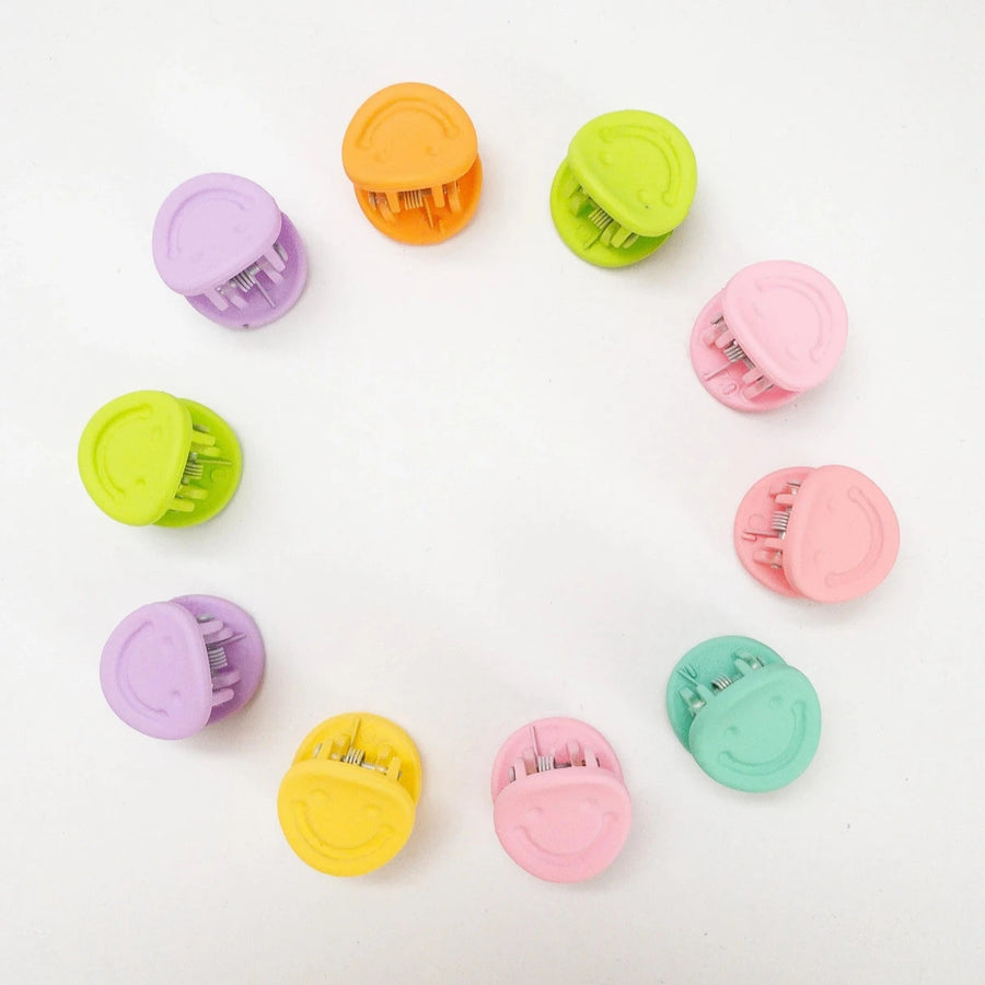 Smiley Face Small Hair Claws