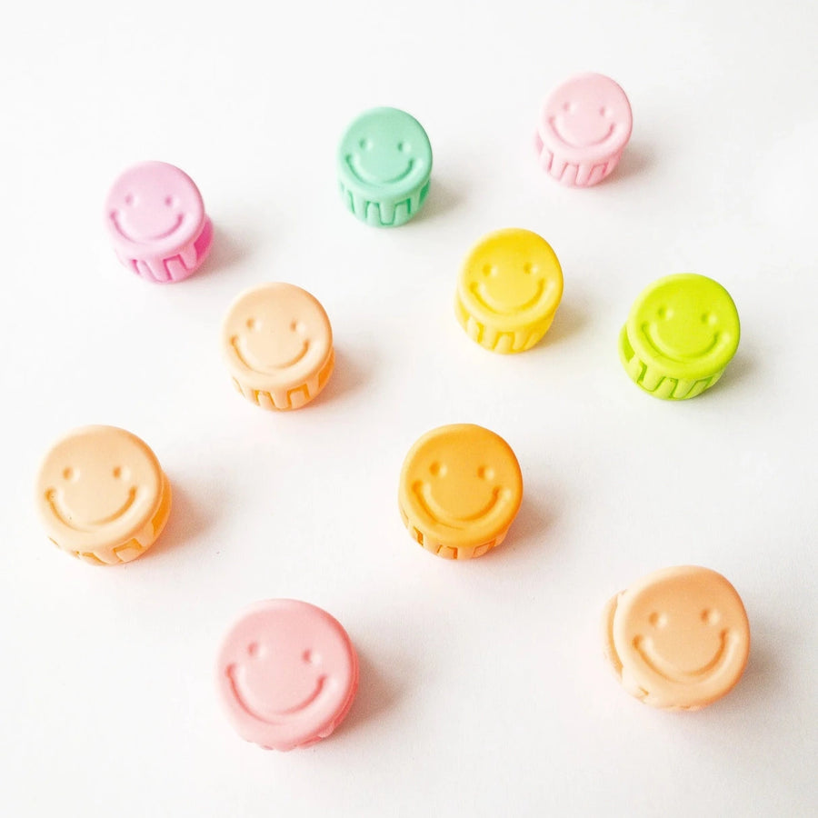 Smiley Face Small Hair Claws