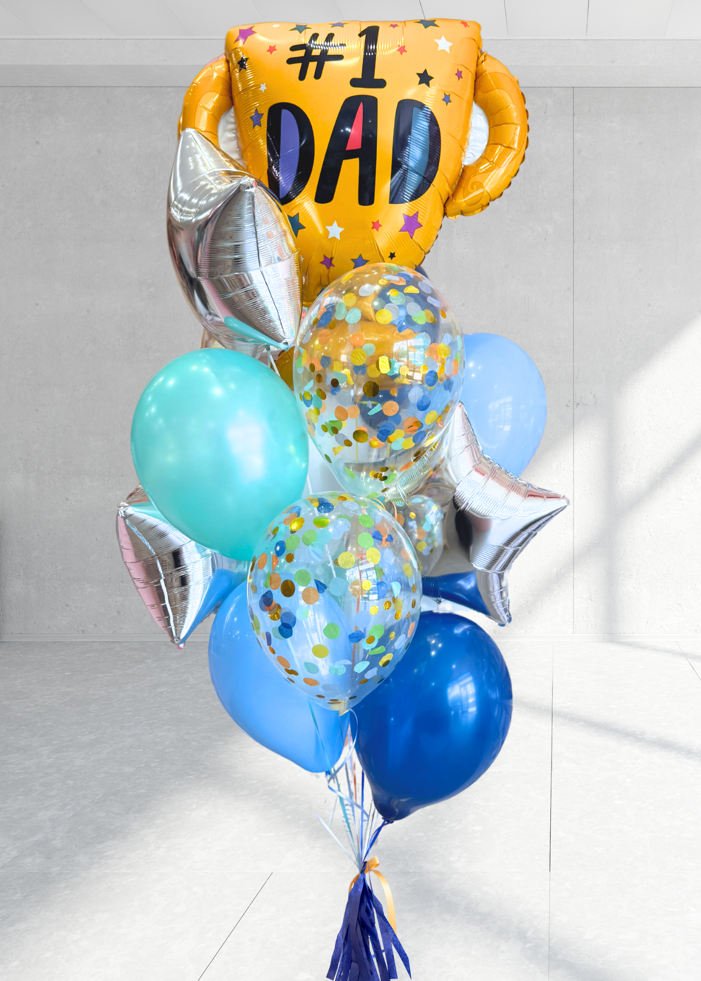 Balloon bouquet with a '
