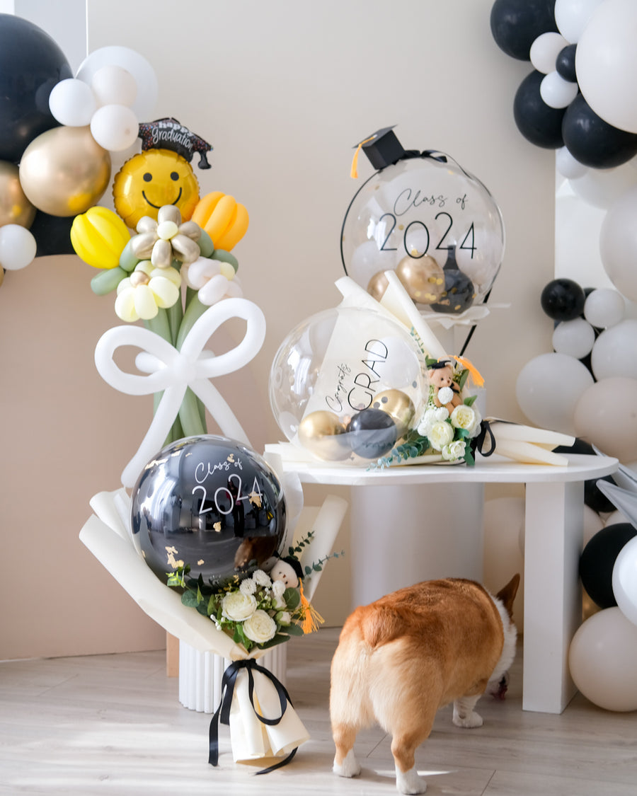 Mini Bear Grad Bouquet: Classic Balloon