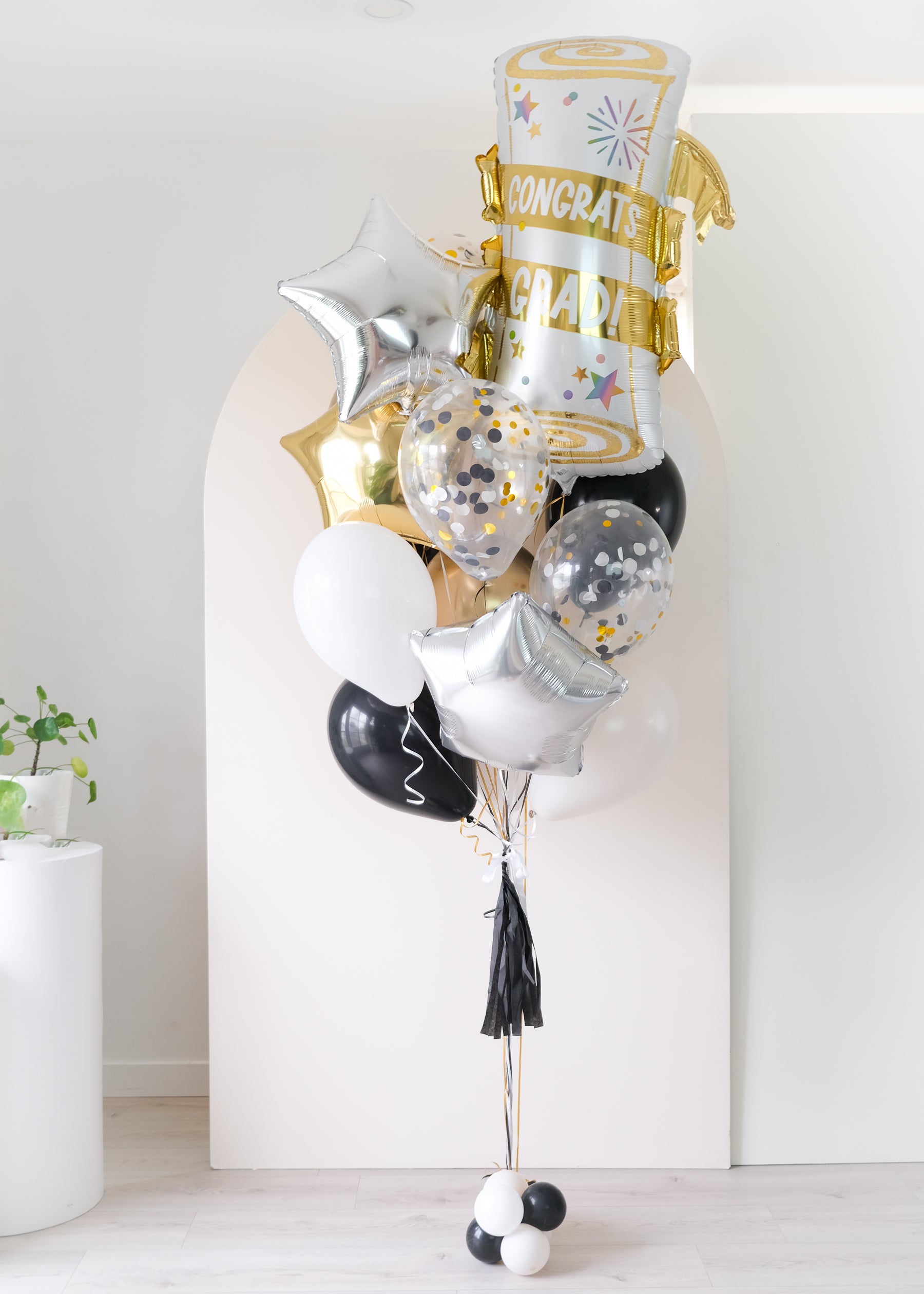 larger balloon bouquet with diploma balloon