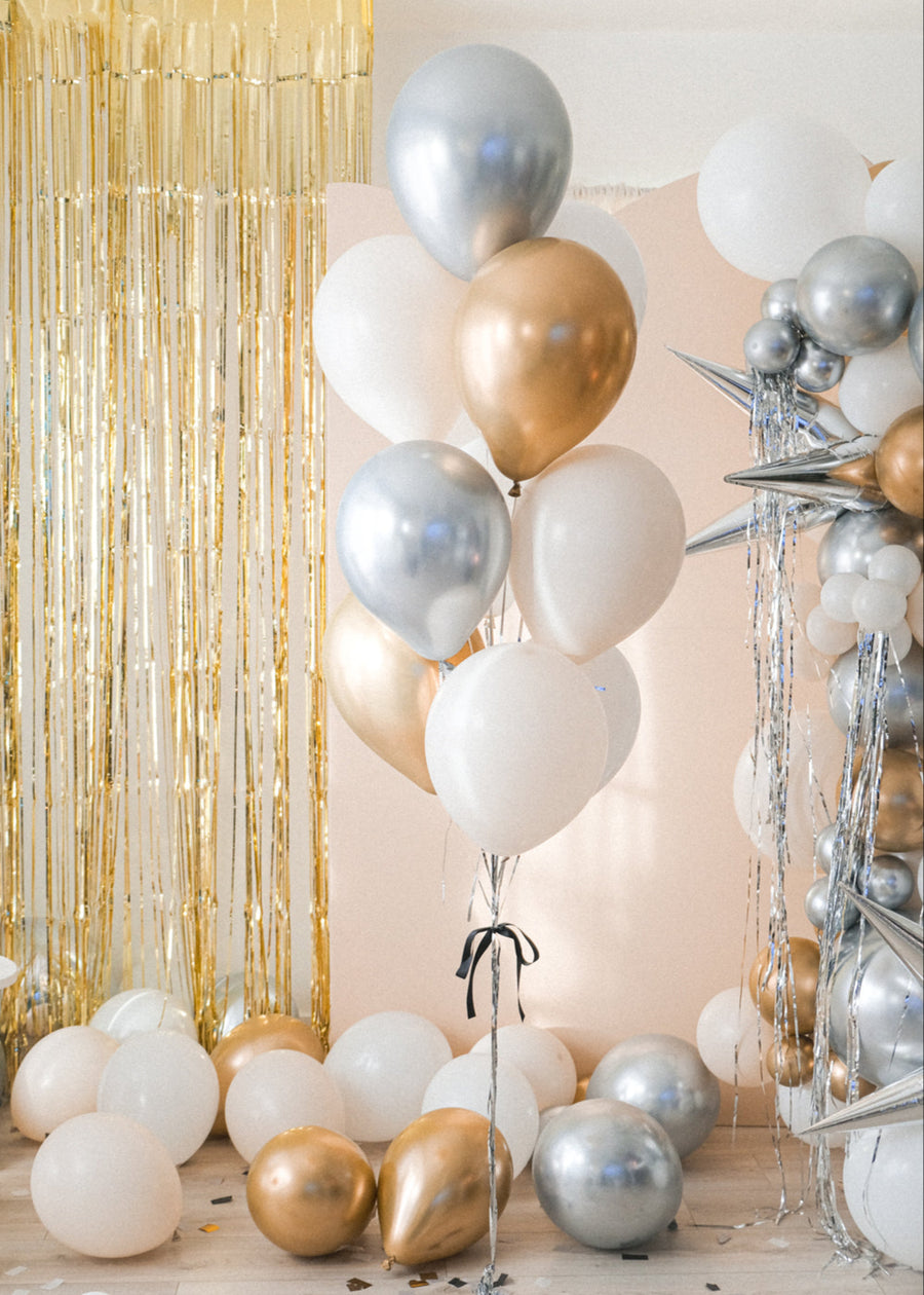 NYE Tinsel Balloon Bouquet