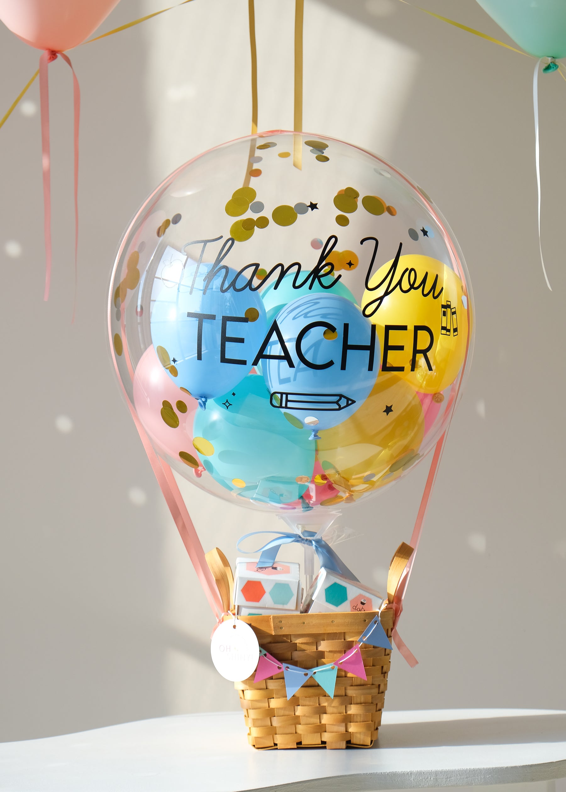 balloon gift shaped as a hot air balloon featuring a "thank you teacher" greeting