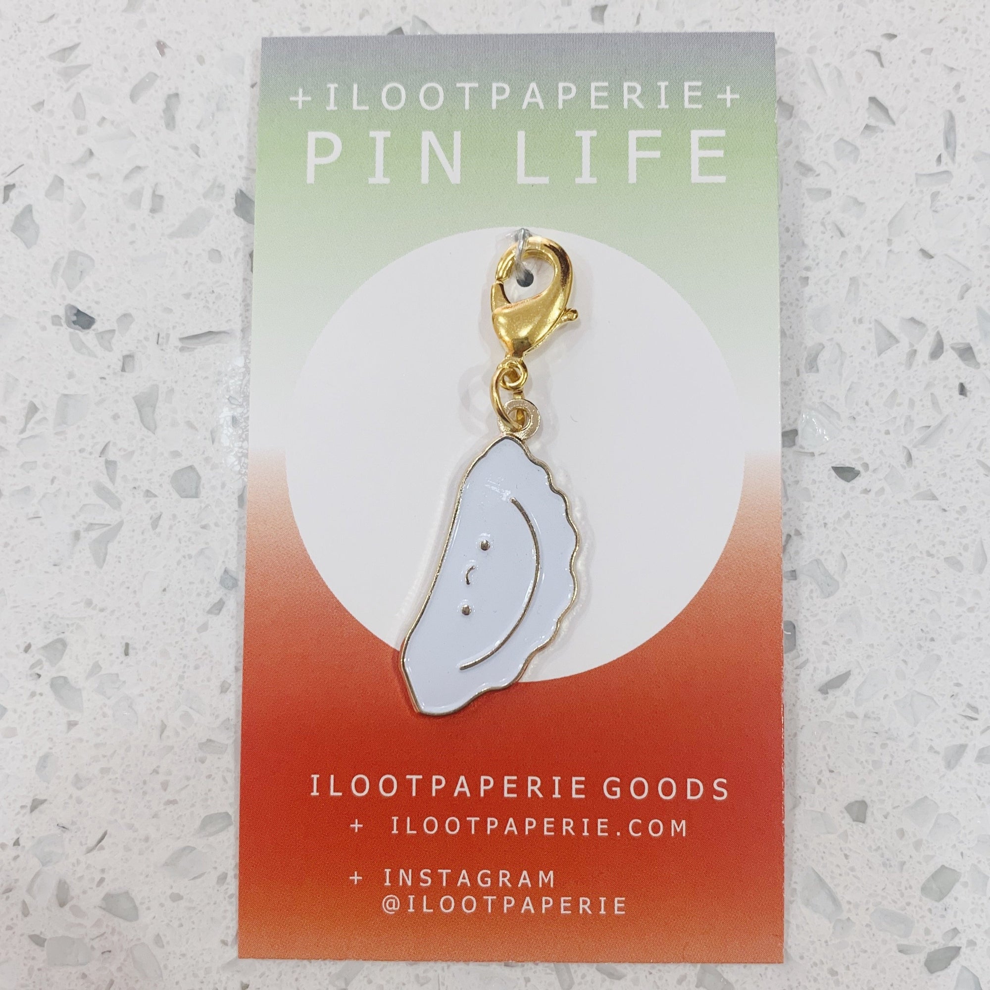 dumpling zipper charm