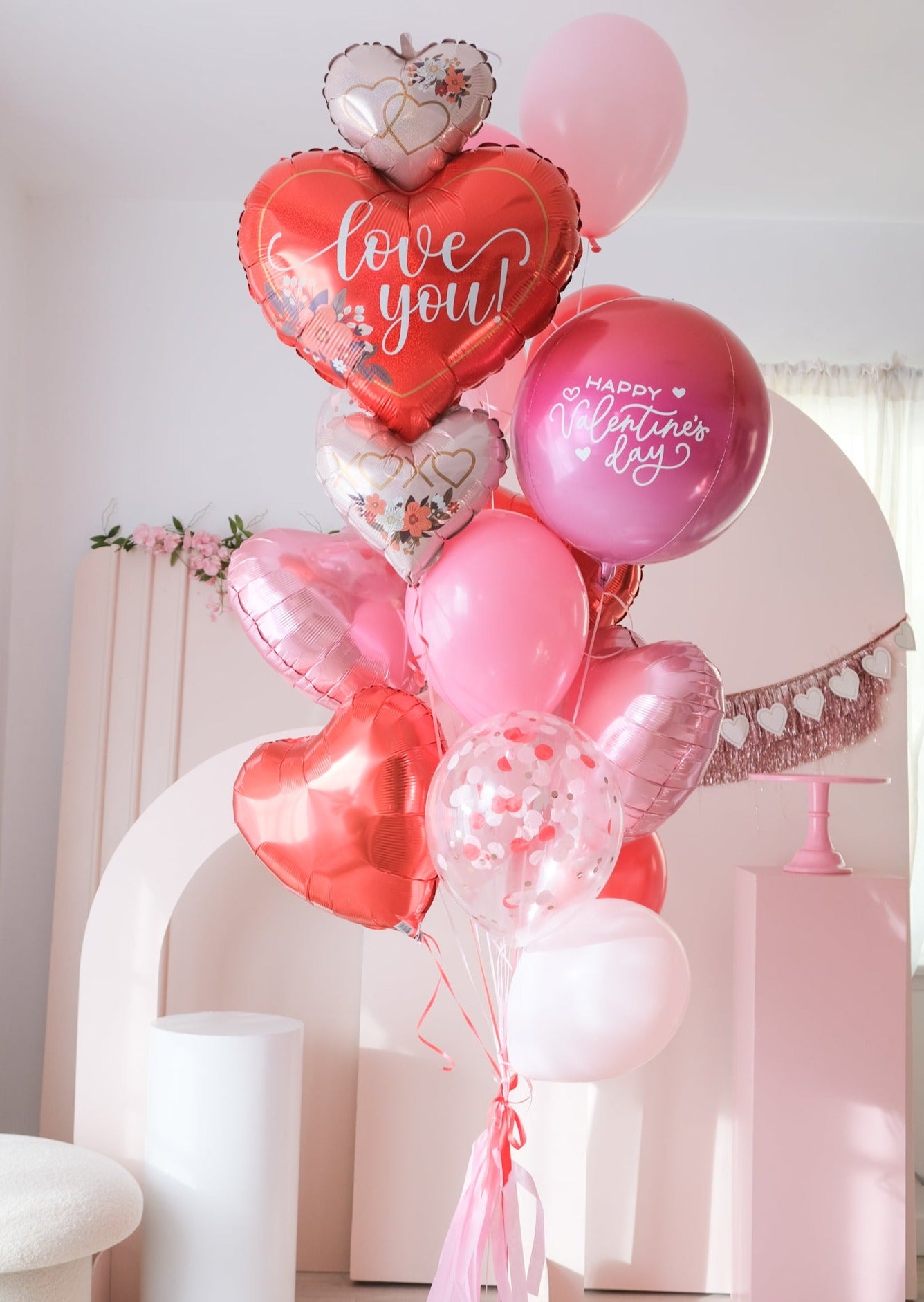 valentines day love you balloon bouquet