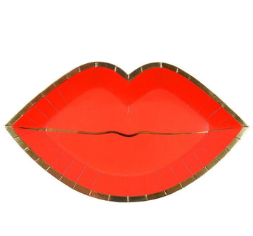 red lips plate