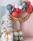 Balloon Garland To-Go in Holly Jolly